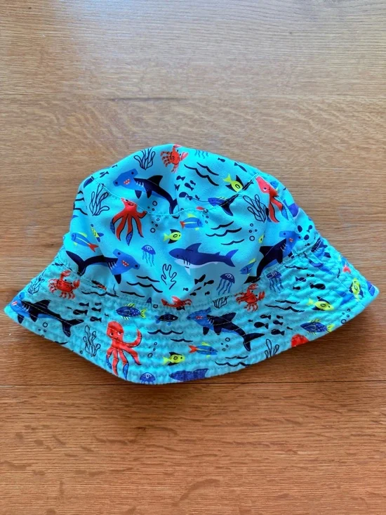 CAT & JACK | Reversible Ocean Life Chambray Bucket Hat