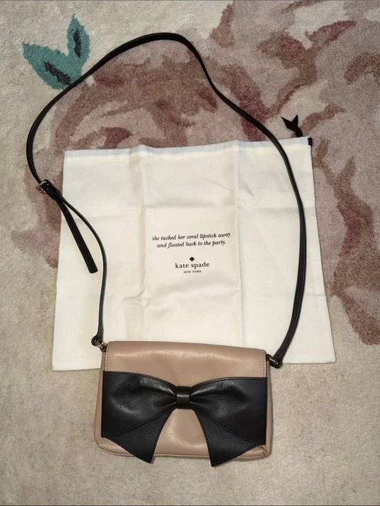 Kate Spade New York Hanover Street Aster Bow Crossbody