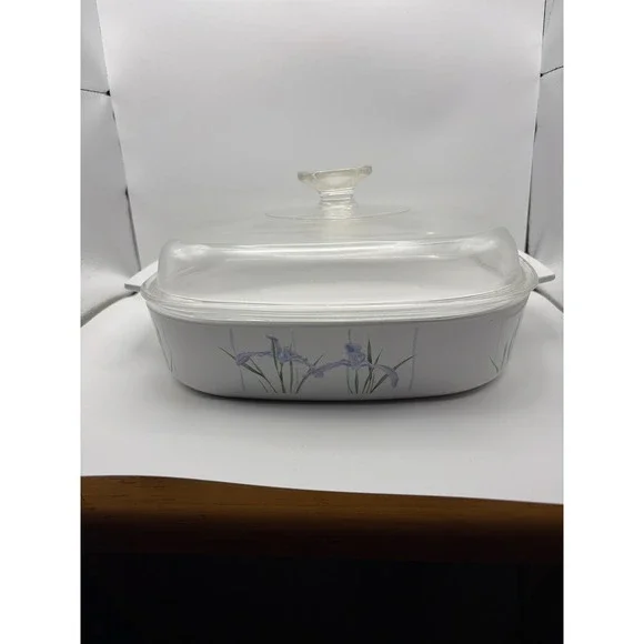 Corning Ware Shadow Iris Casserole Dish 2.5L A-10-B with‎ Lid A-12-C Vintage