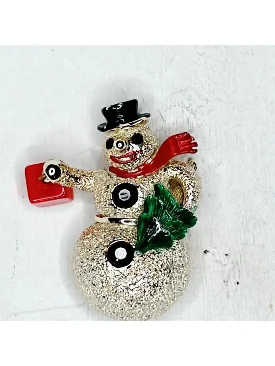 521u. Goldtone Christmas Snowman Hollycraft Brooch