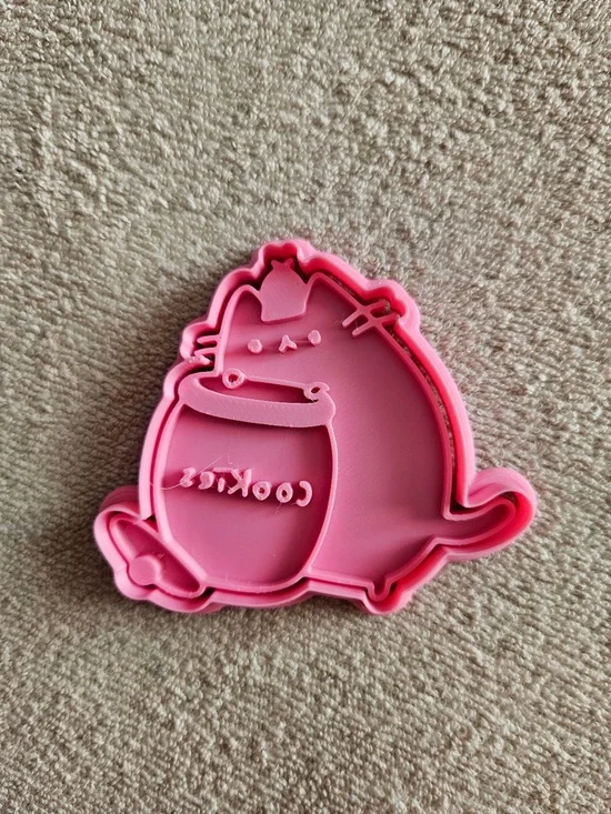 Pusheen cookie cutter