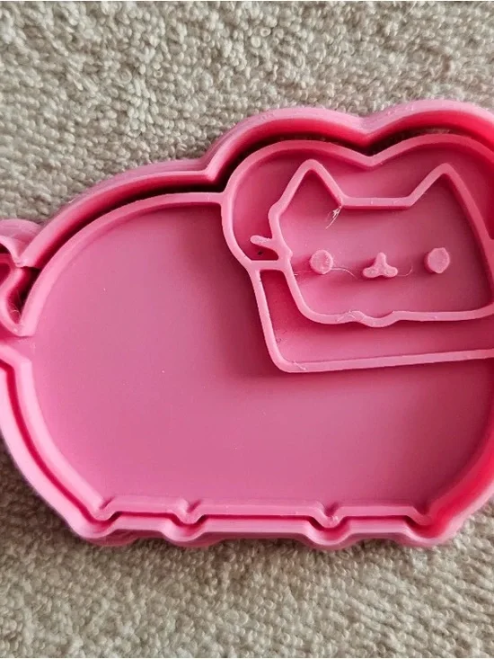 Pusheen cookie cutter