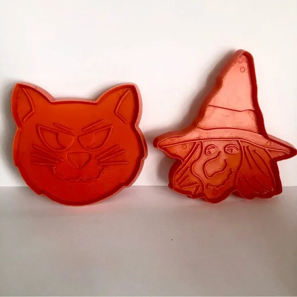 Witch and Cat Hallmark vintage cookie cutters Halloween Cut out cookies