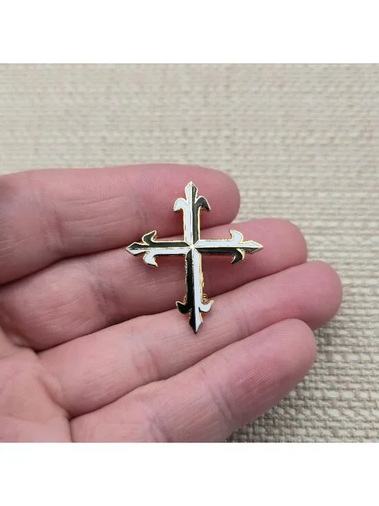 Vintage Enamel Fleur-de-Lis Cross - Gold Tone Gothic Religious Pin Brooch A8060