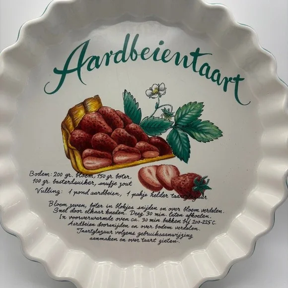 Vintage Japan Ceramic Aardbeientaart Strawberry Tart Recipe Fluted Quiche Dish