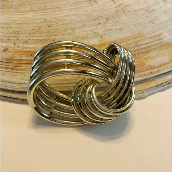 Marboux knot swirl brooch vintage signed