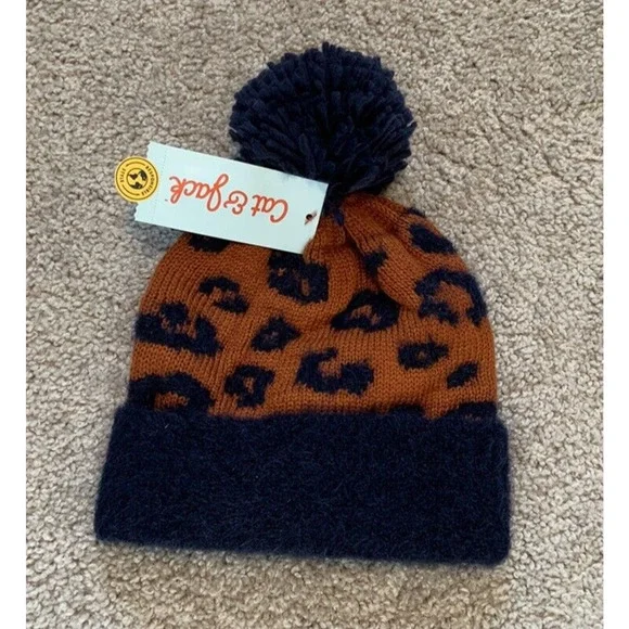 Cat & Jack Infant Boys Animal Print Winter Beanie Hat Ball Size‎ 2T-5T