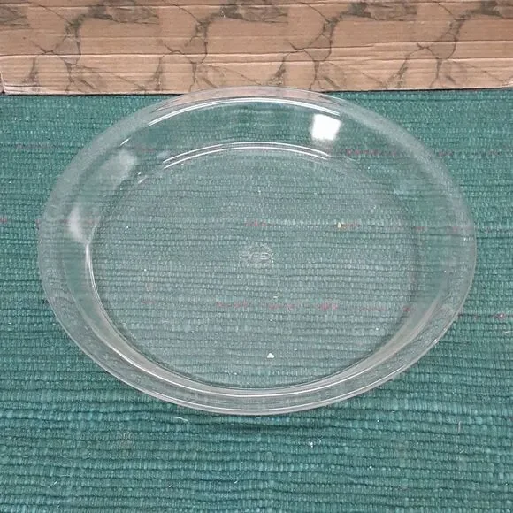 PYREX 210 Clear Glass Pie Dish 10 In Plate Dish Bakeware USA VTG‎