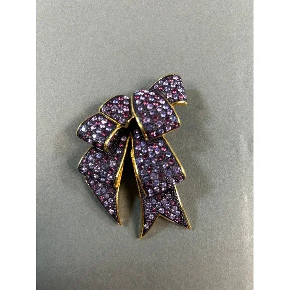 Joan Rivers Purple Pink Rhinestone Bow Brooch Gold Tone Classics Collection Pin