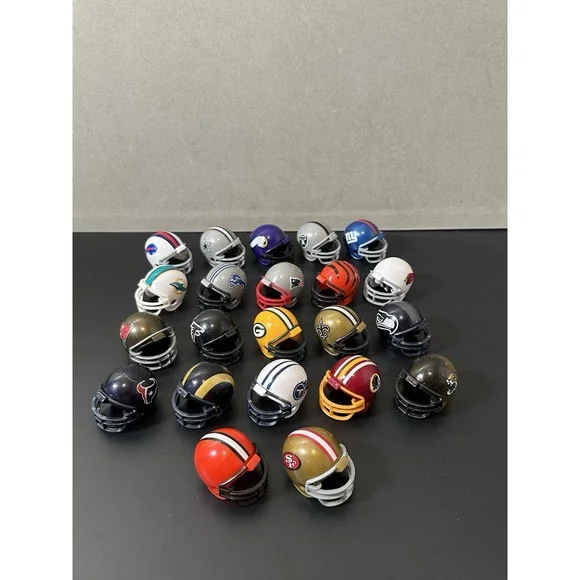 NFL‎ Mini Helmets Lot