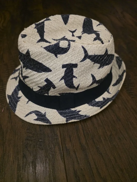 H&M Navy Shark Print Straw Bucket Hat - Cream