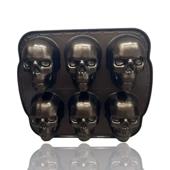Nordic Ware Halloween Haunted Skull Cakelet Pan Non-Stick Bronze: NWOT