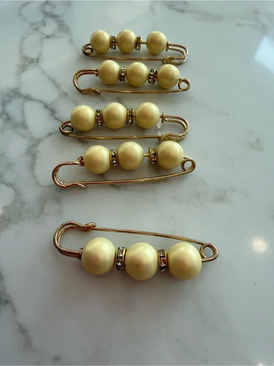 Handmade Gold Safety Pins w/pale yellow pearls