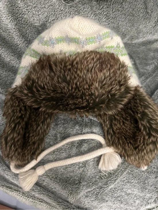 Aero Faux Fur Lined Knit Earflap Hat