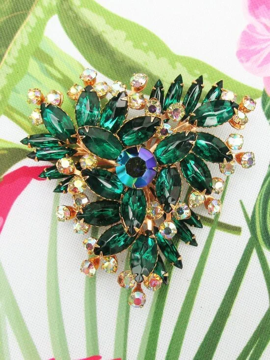 Vintage Austria Large Green Aurora Borealis Rhinestone Gold Tone Brooch Pin