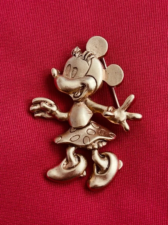 Vintage Disney Store Brushed Gold Tone  Moveable 3D Minnie Mouse Brooch Pin