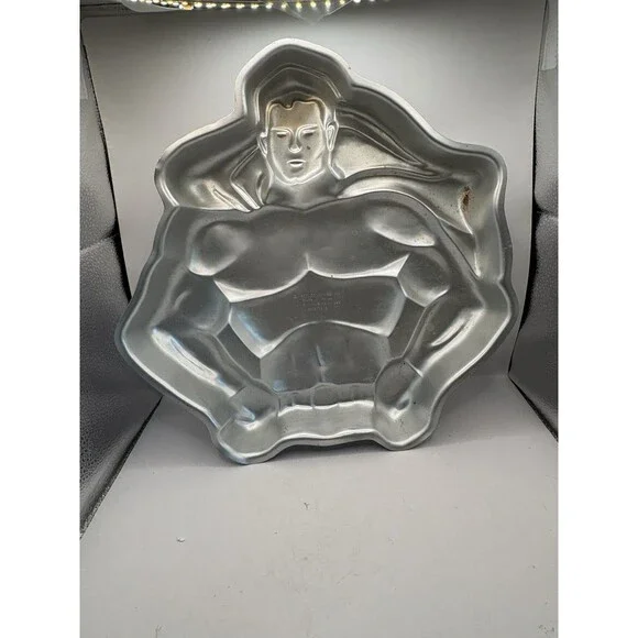 DC Comics Superman Cake Pan Vintage 1977 Wilton Enterprises