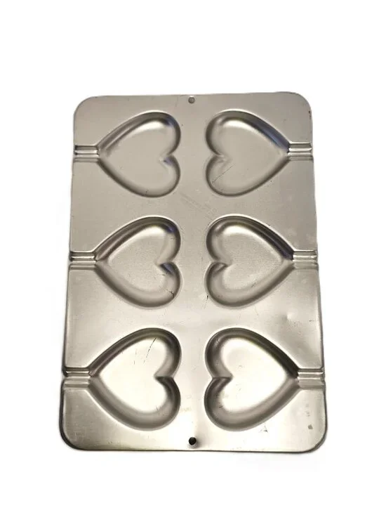 Vintage Wilton 6 Heart Cookie Pan Chocolate Stick 2105-8104 1995 Valentines 3.5