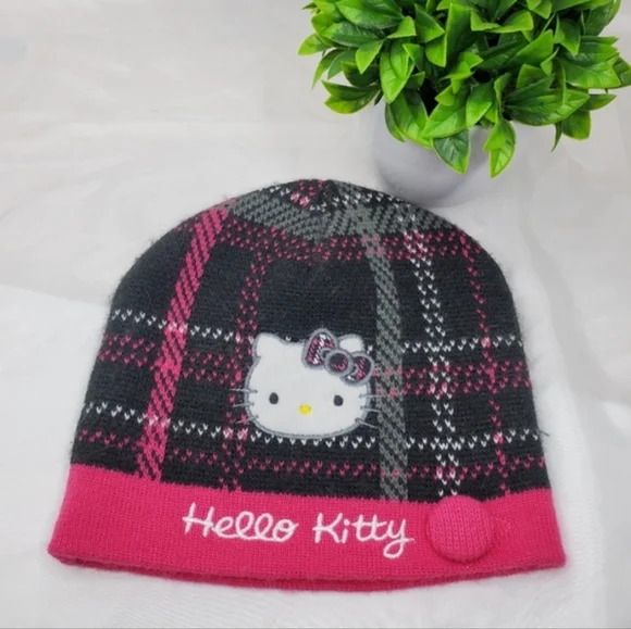 ♡♡ Hello Kitty Knit Beanie Black and Pink One Size Girls