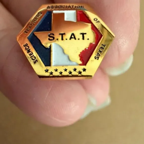 Vtg. S.T.A.T. science teachers association of texas lapel pin