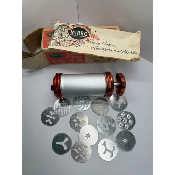 Vintage Mirro Aluminum Cookie‎ Press M-0355-56 with 12 Discs and Original Box
