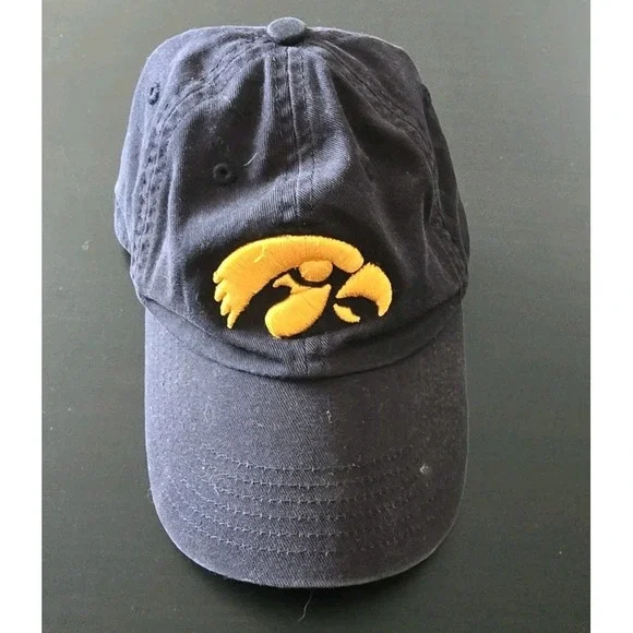 New Era  NCAA Iowa Hawkeyes‎ Child Youth Strapback Dad Hat