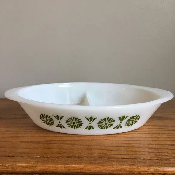 Glasbake Divided Serving Dish 12in White Excellent Green Pinwheel Fan J2352 MCM