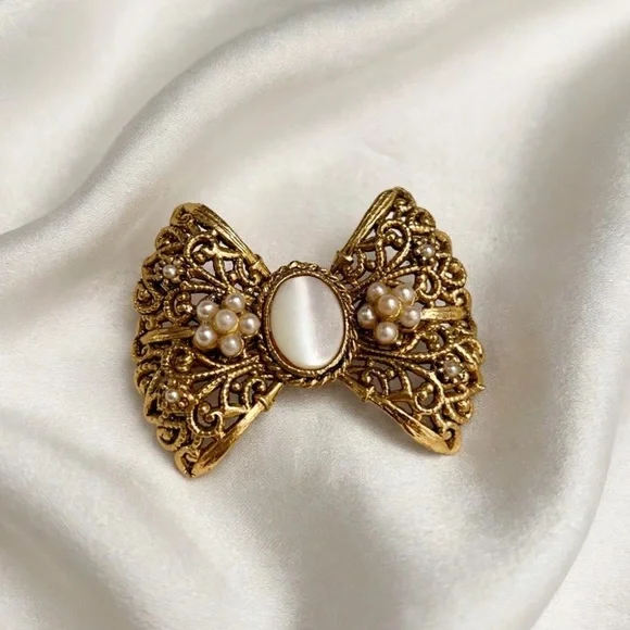 Gold Filigree Bow Brooch with Pearl Accent