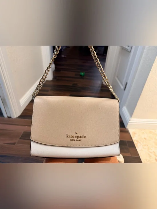 kate spade Two-Tone Cream & White Chain Shoulder Bag