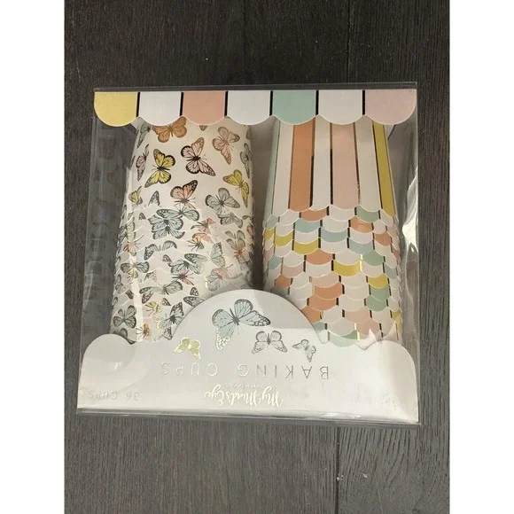 My Mind's Eye Baking Cups 34 Cupcake Liners 5 Oz Butterfly Pastel‎ Multicolor