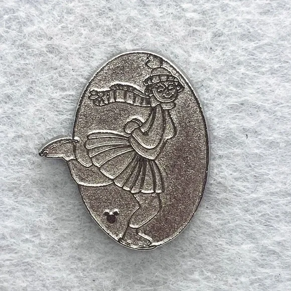 🔮 5/$25 Disney Mickey's‎ Toontown Pinwheels Skater Chaser Pin