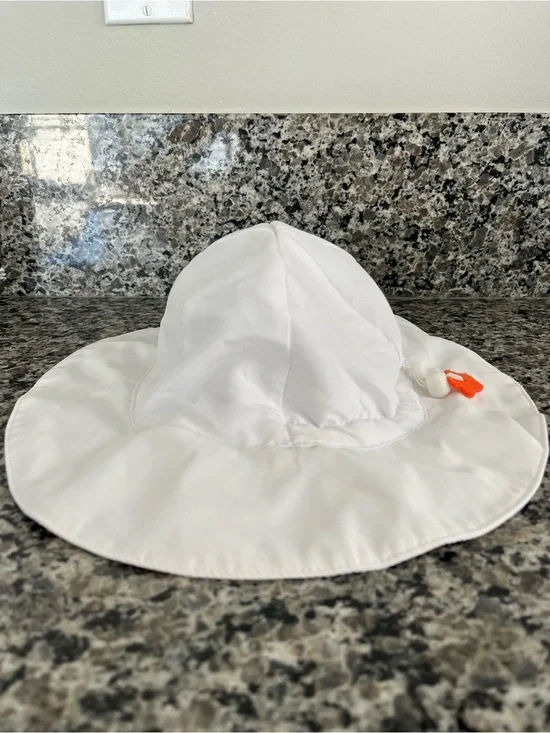 Baby White Sun Hat with Adjustable Toggle - Never Worn