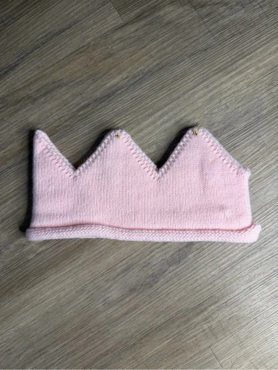 Baby Pink Knit Crown Headband - Soft Princess Accessory