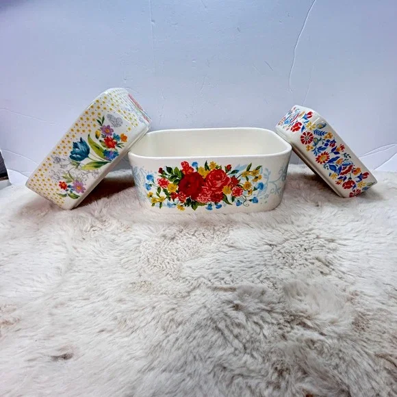 The Pioneer Woman Nesting Stoneware Serving set Floral‎ Set 3 Piece Baking