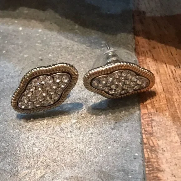 Gold‎ Colored with Rhinestone Design Studs