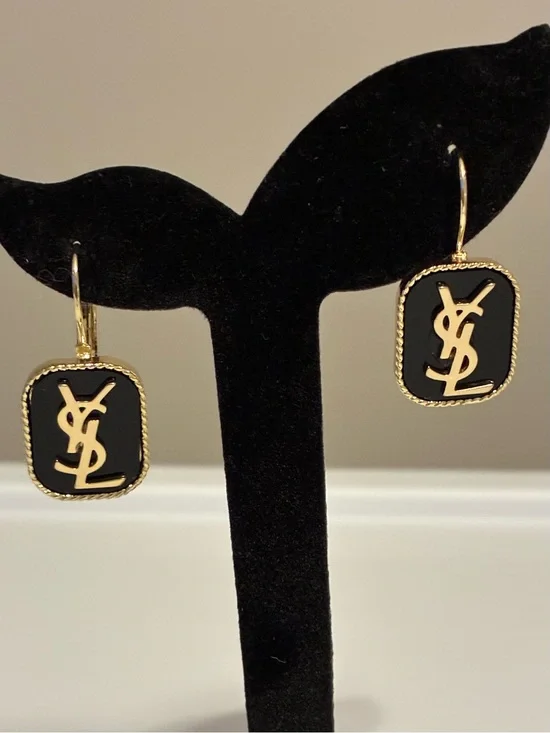 Vintage Black and Gold Drop Earrings