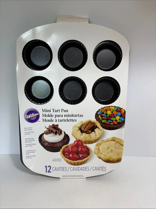 Wilton Mini Tart Pan - Black Nonstick 12-Cavity