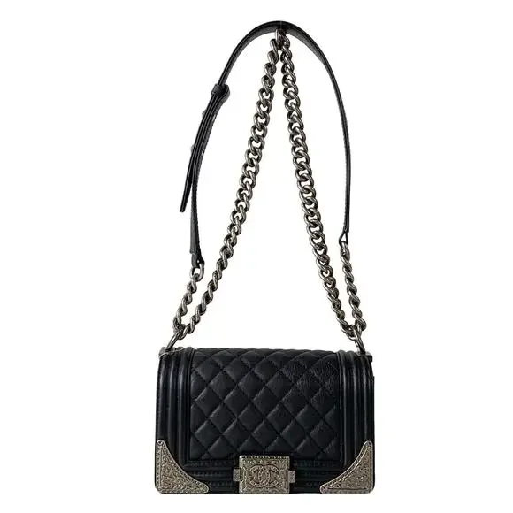 Chanel Boy Chanel Shoulder Bag