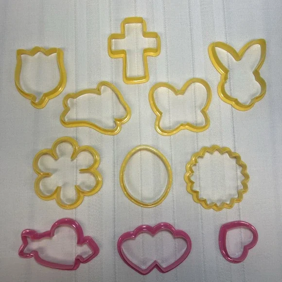 Vintage‎ EASTER Cookie Cutters Flower Cross Egg + 3 Bonus Valentine Hearts