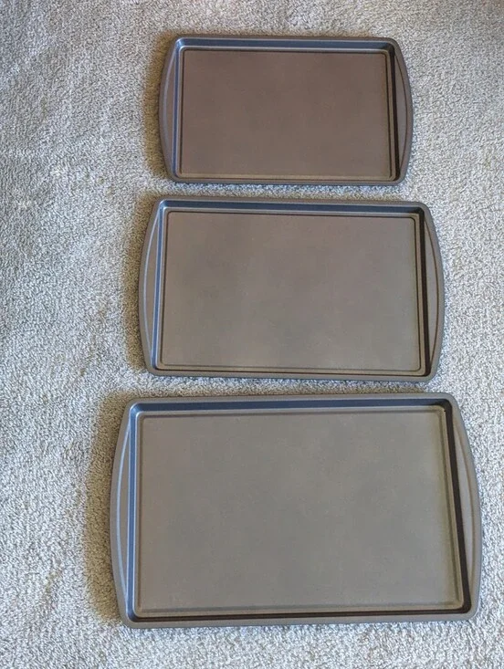 Baking Sheet 3 Sizes Cookie Sheets Coated Metal Unbranded Handles Pre-owned