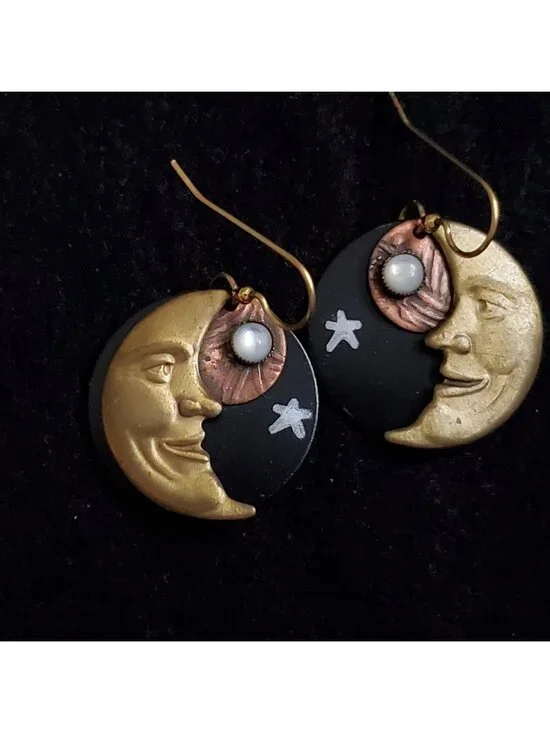 Silver Forest Earrings Crescent Moon Face 1