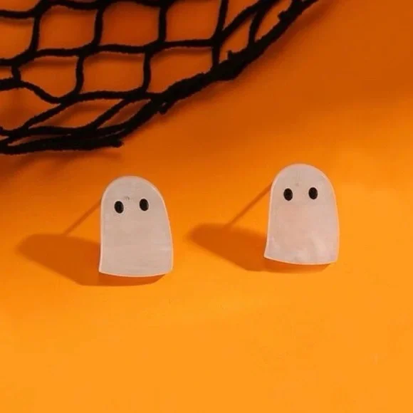 Ghost Halloween White Pearlescent Stud Earrings NEW
