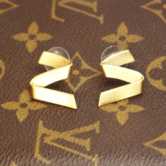 Monet Triple Gold Plated Matte Zigzag Pierced Earrings Vintage