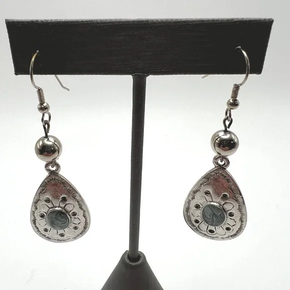 Vintage Pierced Earrings Silver‎ Tone Drop Dangle Green Swirl Enamel Center
