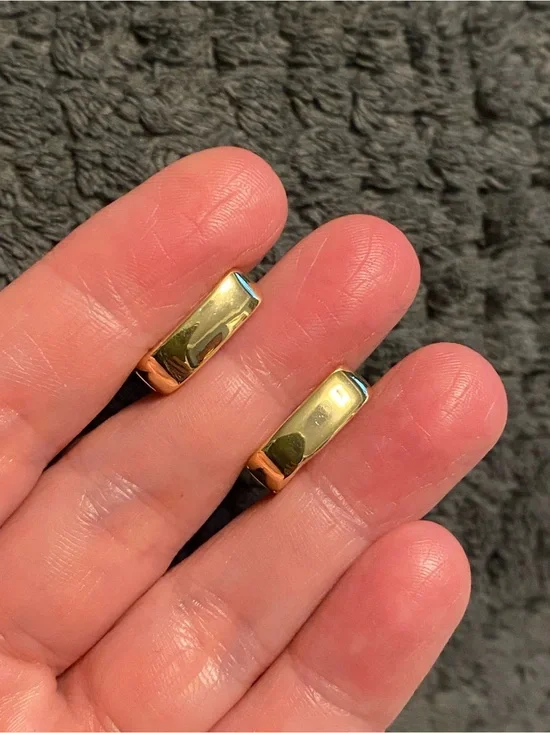 Classic Polished Gold Hoop Earrings