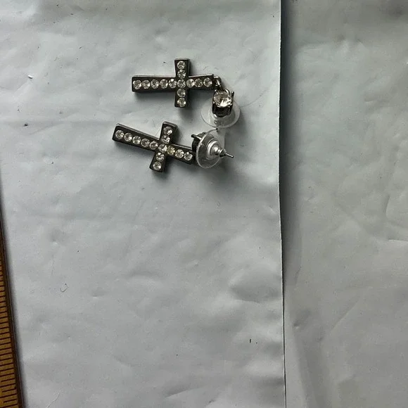 Silver Tone Cross Stud Earrings Rhinestone Embellished Women Fashion‎ Jewelry