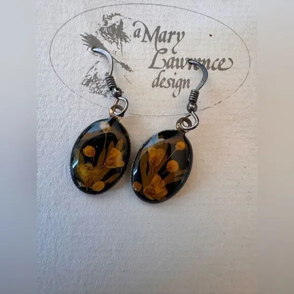 Dried English Country Flower Dangle Earrings Mary Lawrence Design Cottagecore