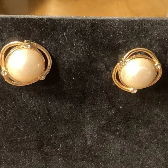 Faux Mabe Pearl Gold Tone Pierced Earrings