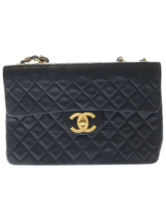 Chanel Maxi Quilted 34 CC Logo Chain Shoulder Back Gold Lambskin Black