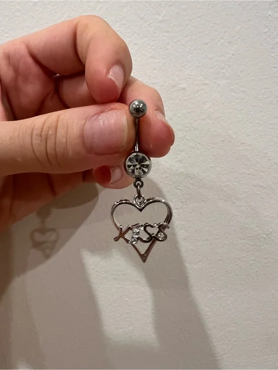 Silver Heart Dangle Navel Ring with Kiss Accent